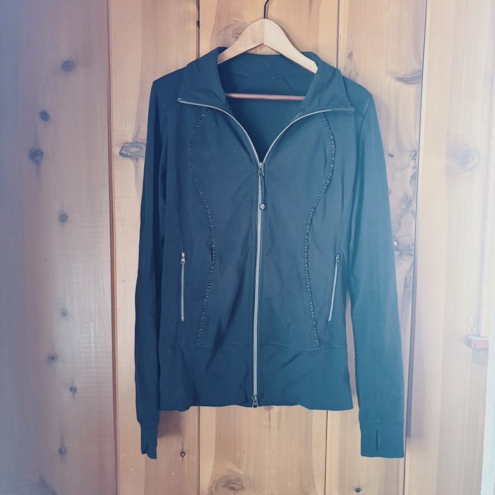Lululemon • Nice Asana Jacket